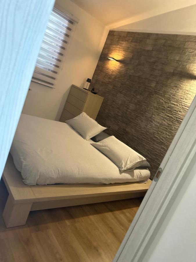 P. Home La Maddalena  المظهر الخارجي الصورة
